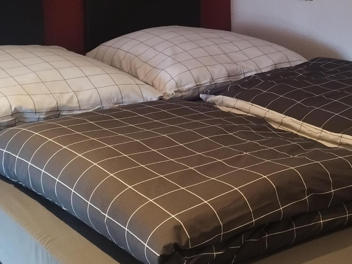 Ferienwohnung Am Niederrhein เคเวลาร์ ภายนอก รูปภาพ